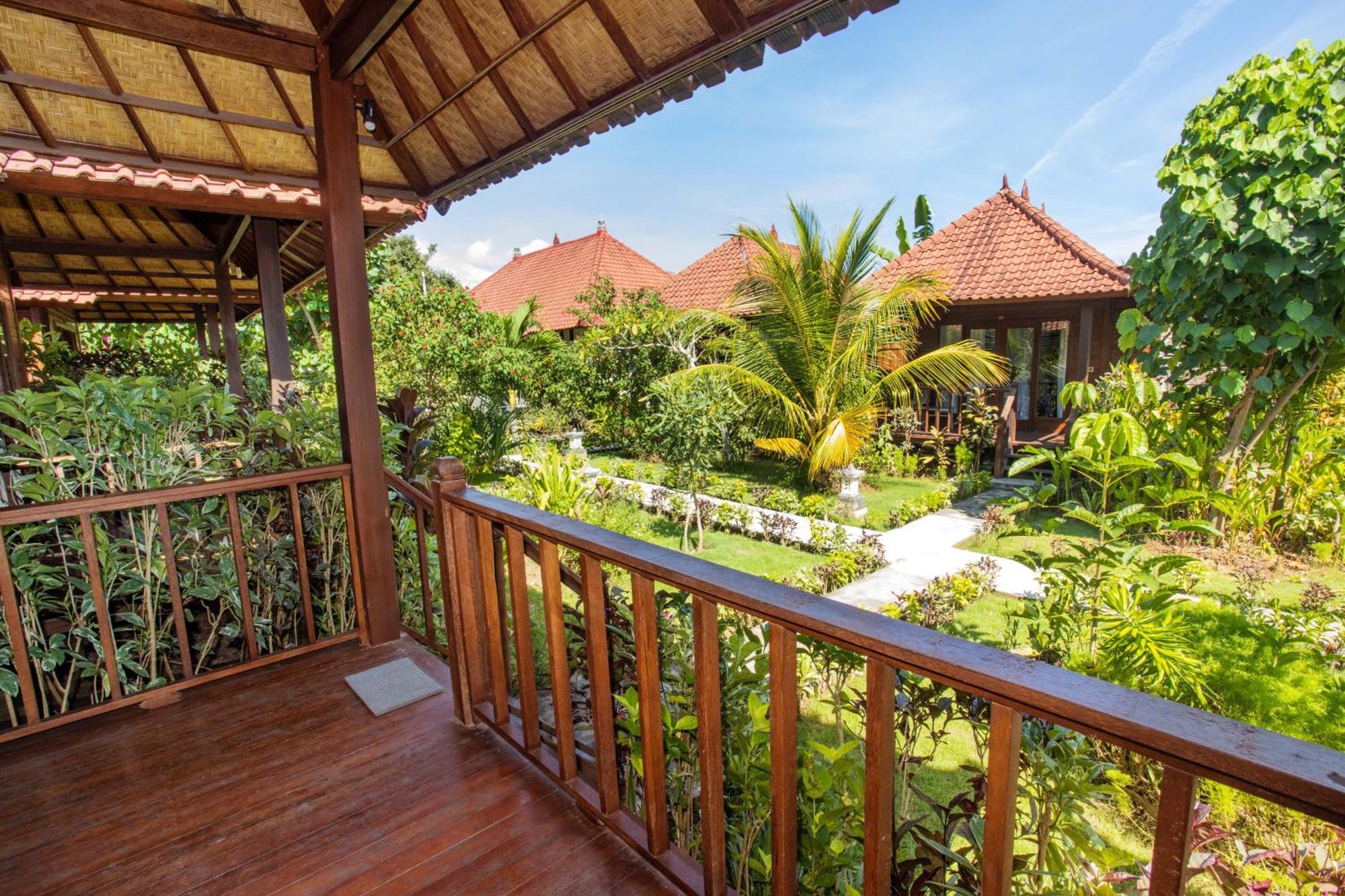 Hotel The Parnas Nusa Lembongan Exterior foto